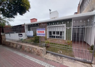 Alto Alberdi casa en venta a metros de Felix Paz